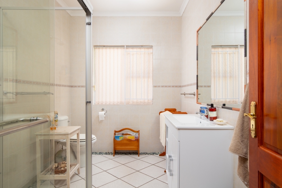 4 Bedroom Property for Sale in Port Owen Western Cape